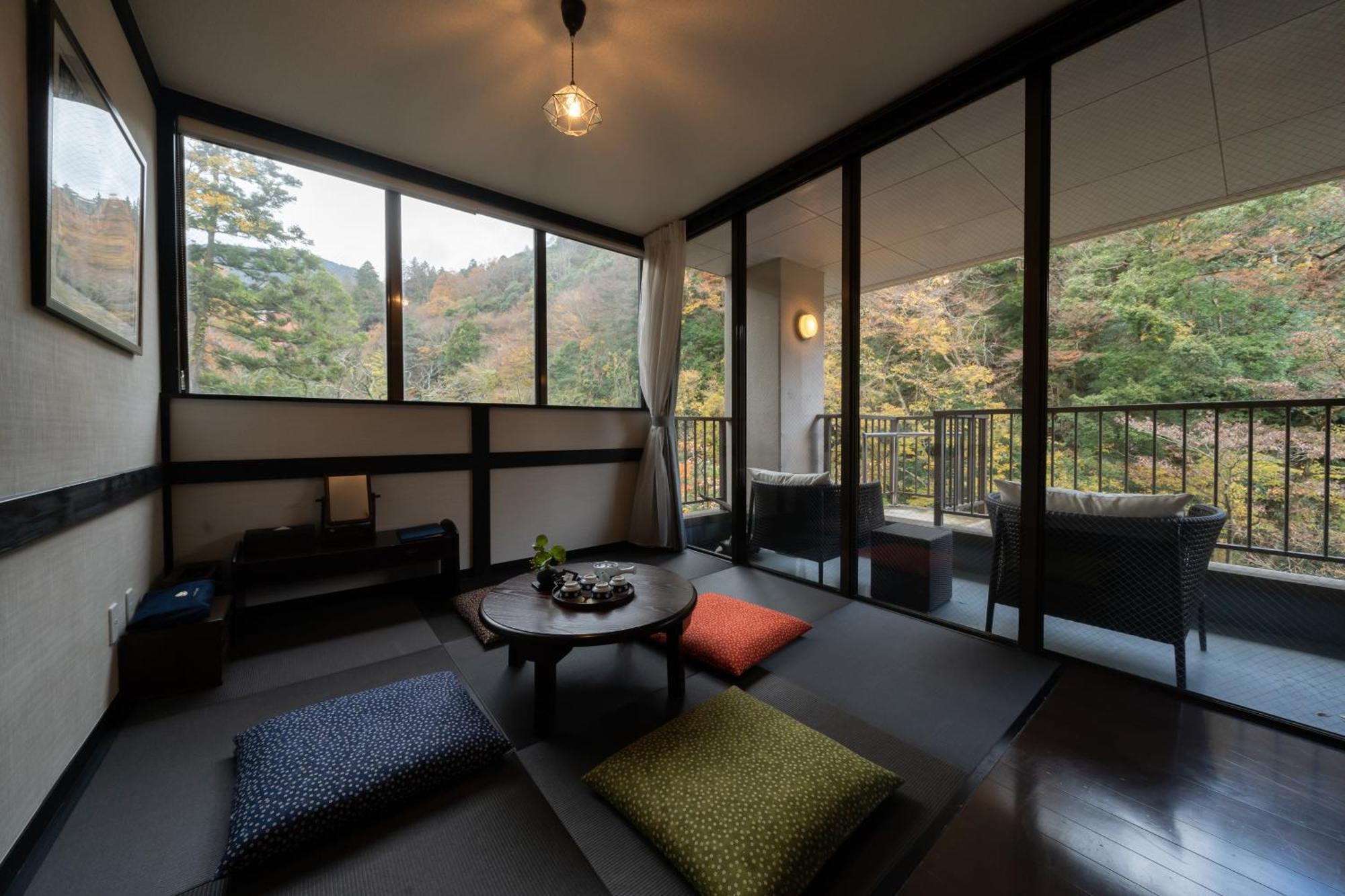 Onsen Tsutaya 2* Hakone
